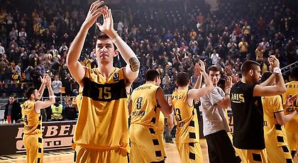 Η παρακάμερα από τη νίκη του Άρη (video)