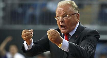 Παραλίγο να… πλακωθούν οι Ίβκοβιτς και Τάιους! (video)