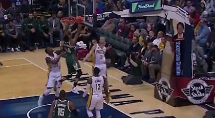 Νέο highlight από Αντετοκούνμπο (video)