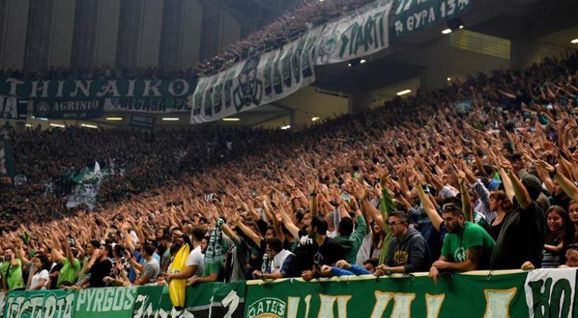 Με κόσμο και Κούζμιτς!