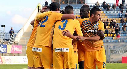 Με το όνειρο στις αποσκευές τους