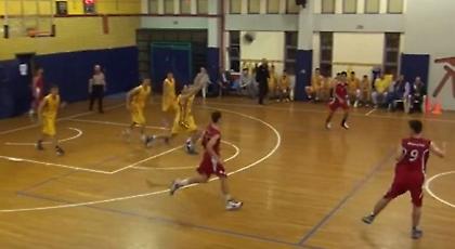 Απίστευτο τρίποντο του Μωραΐτη της ΑΕΚ! (video)