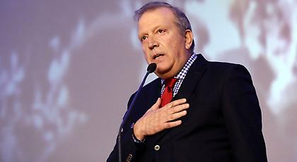 Μπαίνει ο Βεζυρτζής