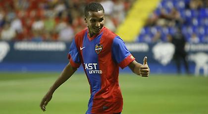 Βραζιλιάνος επιθετικός χάνει αυτό που δεν χάνεται! (video)