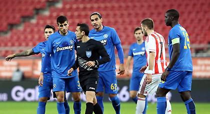 Ενα Αστέρι πέφτει - πέφτει...