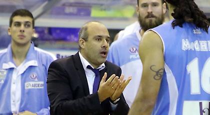 «Βράζουν» στον Κολοσσό με τη διαιτησία!