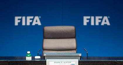 Η ΦΙΦΑ σε οικονομική κρίση