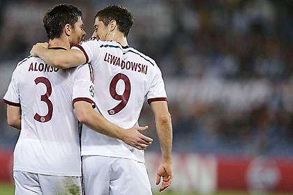 Η «φάλτσα» απάντηση του Λεβαντόφσκι στον Αλόνσο (video)