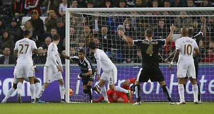 «Τρελαίνει» και τους... επόπτες ο Ρανιέρι (video)