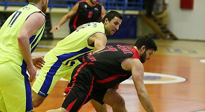 Σάρωσαν Φάρος και Προμηθέας