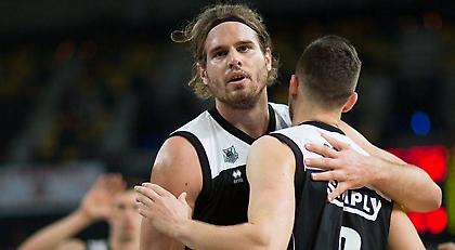 Ήττα χωρίς… Τζέιμς η Μπιλμπάο, νταμπλ-νταμπλ ο Μπόγρης