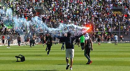 BINTEO-ΣΟΚ: Μάχες σώμα με σώμα των Χιλιανών χούλιγκαν