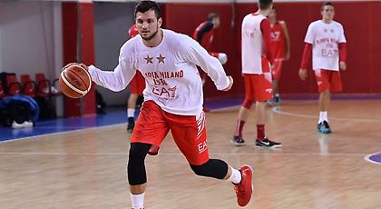 Νέα ατυχία με Τζεντίλε στην Αρμάνι!