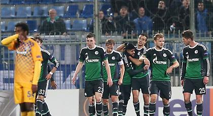 Ηττημένος και λαβωμένος