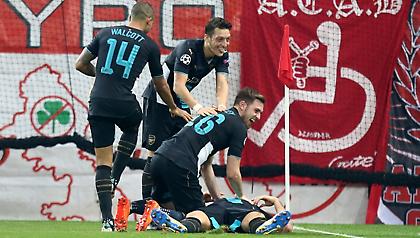 Η Αρσεναλ μετατράπηκε σε φαβορί για τον τίτλο