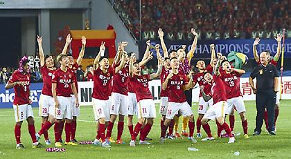 Έκπληξη από Γκουανγκζού με Αμέρικα, συναντά Μπαρτσελόνα!