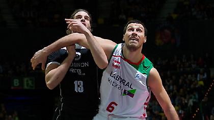 Τρομερή εμφάνιση από Μπόγρη και νίκη επί… Μπουρούση