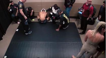 Δείτε τον Aldo συγκλονισμένο μετά το νοκ-άουτ από τον McGregor! (video)