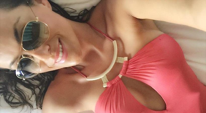 Viva Mexico: Η γοητευτική σύντροφος του Έκτορ Μορένο της PSV!