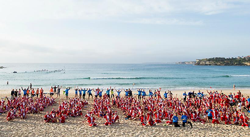 Σέρφινγκ για ρεκόρ Γκίνες από Άγιους Βασίληδες  στην Αυστραλία (pics/vid)
