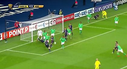 Η παραλίγο γκολάρα του Ζλάταν (video)