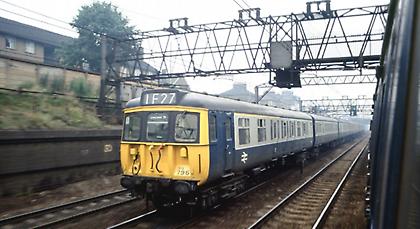 Ταξίδια με ένα ματωμένο τρένο