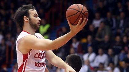 Εύκολη νίκη για Τσεντεβίτα