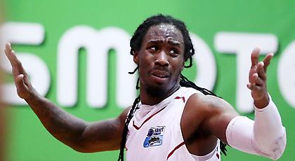 Έπαιζε με κάταγμα κόντρα στον Ολυμπιακό!