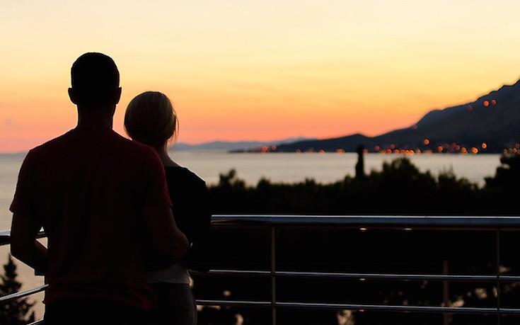 Πόσες φορές την εβδομάδα κάνουν σεξ τα ευτυχισμένα ζευγάρια;