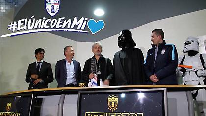 Ομάδα έκανε μεταγραφή τον... Darth Vader (pics/video)