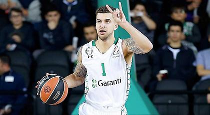 Άγκυρα στην κορυφή η Νταρουσάφακα