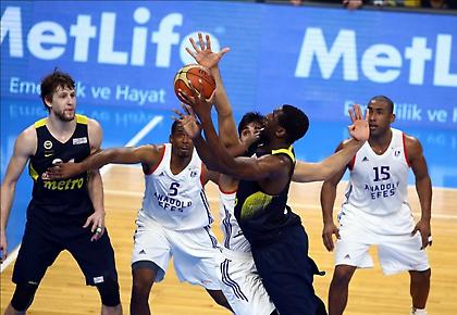 Ο Ντούντα νίκησε τον Ζοτς