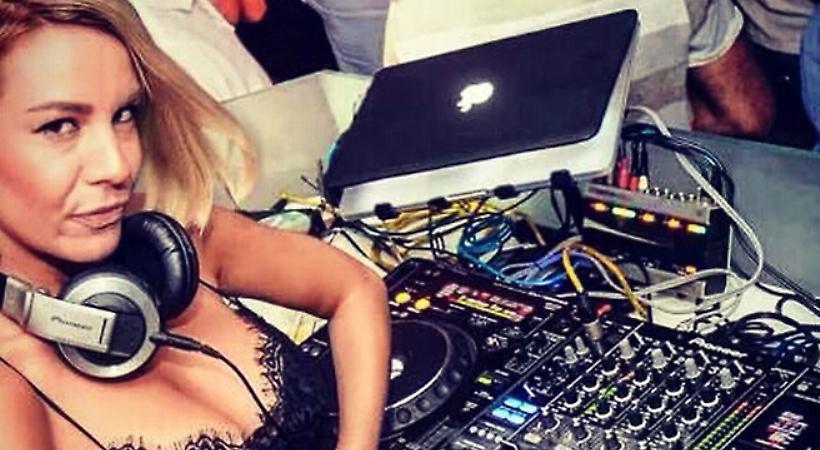 Το τσιφτετέλι της Κωστάκη που προκάλεσε «εγκεφαλικά»! (video)