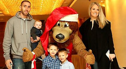 Ο τουρίστας Λοτζέσκι και ο μ…… Αγραβάνης (video)