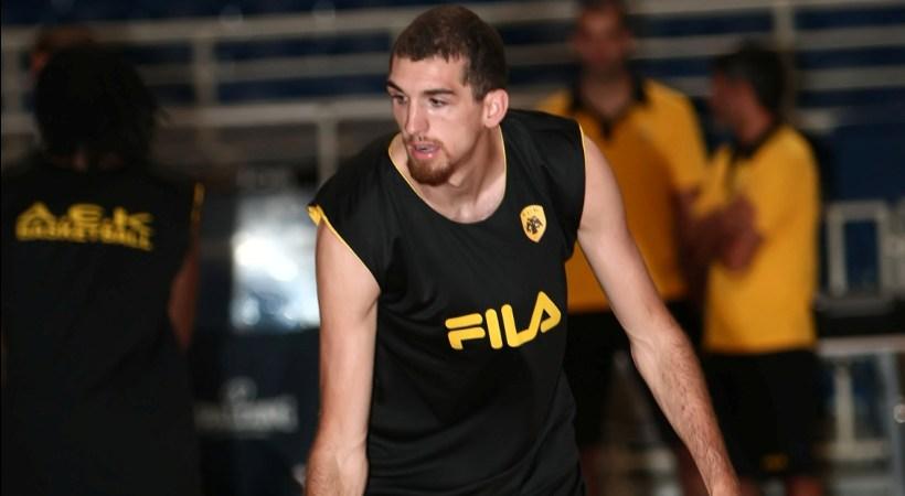 «Ανυπομονώ να επιστρέψω στην ΑΕΚ»