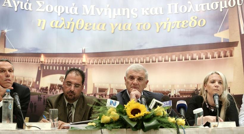 Τρέχουν και μέσα στις γιορτές για την «Αγια-Σοφιά»