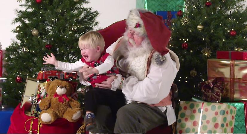 Όταν τα παιδιά βλέπουν για πρώτη φορά τον Άγιο Βασίλη