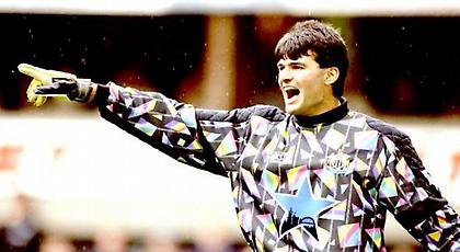 Θρήνος για το θάνατο του Πάβελ Σρνίτσεκ