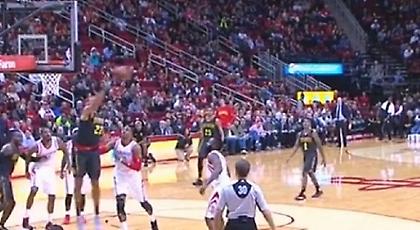 Άσε το μπάσκετ, πιάσε το βόλεϊ