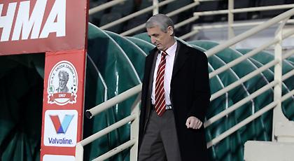 Θα συνεχίσει να κάνει πως δεν ακούει;