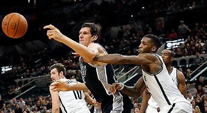 Πόποβιτς: «Ο Μαριάνοβιτς είναι παίκτης, όχι μασκότ»