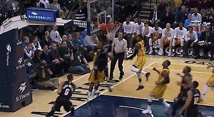 «Όργια» από Αντετοκούνμπο