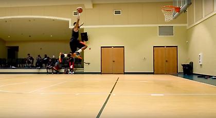 ΑΠΙΘΑΝΟ ΒΙΝΤΕΟ: Ο μίμος του ΝΒΑ κάνει τον Τζόρνταν!