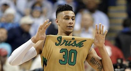 Νίκη για Δημακόπουλο, ήττα για Όγκαστ