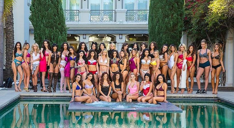 Τα πιο καυτά μοντέλα του Instagram στο πιο σέξι ημερολόγιο του 2016 (pics/video)