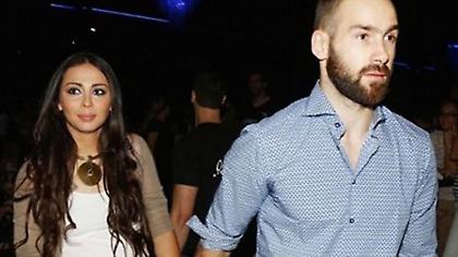 Βούτηξε για το σταυρό η οικογένεια Σπανούλη (pic)