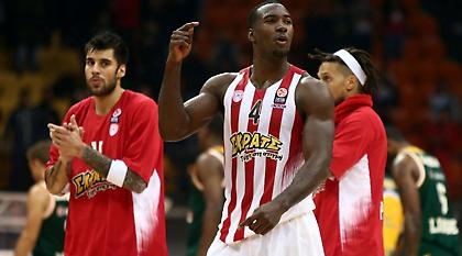 Το tweet του Γιανγκ για το διπλό του Ολυμπιακού