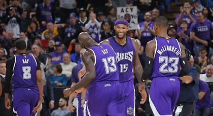 Έλαμψε ο Κόμπι, αλλά χαμογέλασε ο Κουφός