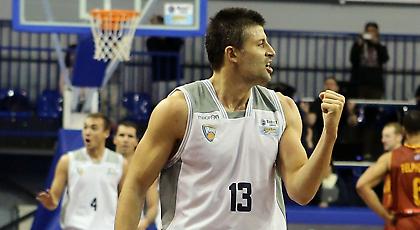 Καλλινικίδης: «Να παλέψουμε με την ΑΕΚ»