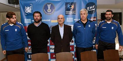 «Η Εθνική δεν είναι διακοσμητικό στοιχείο!»